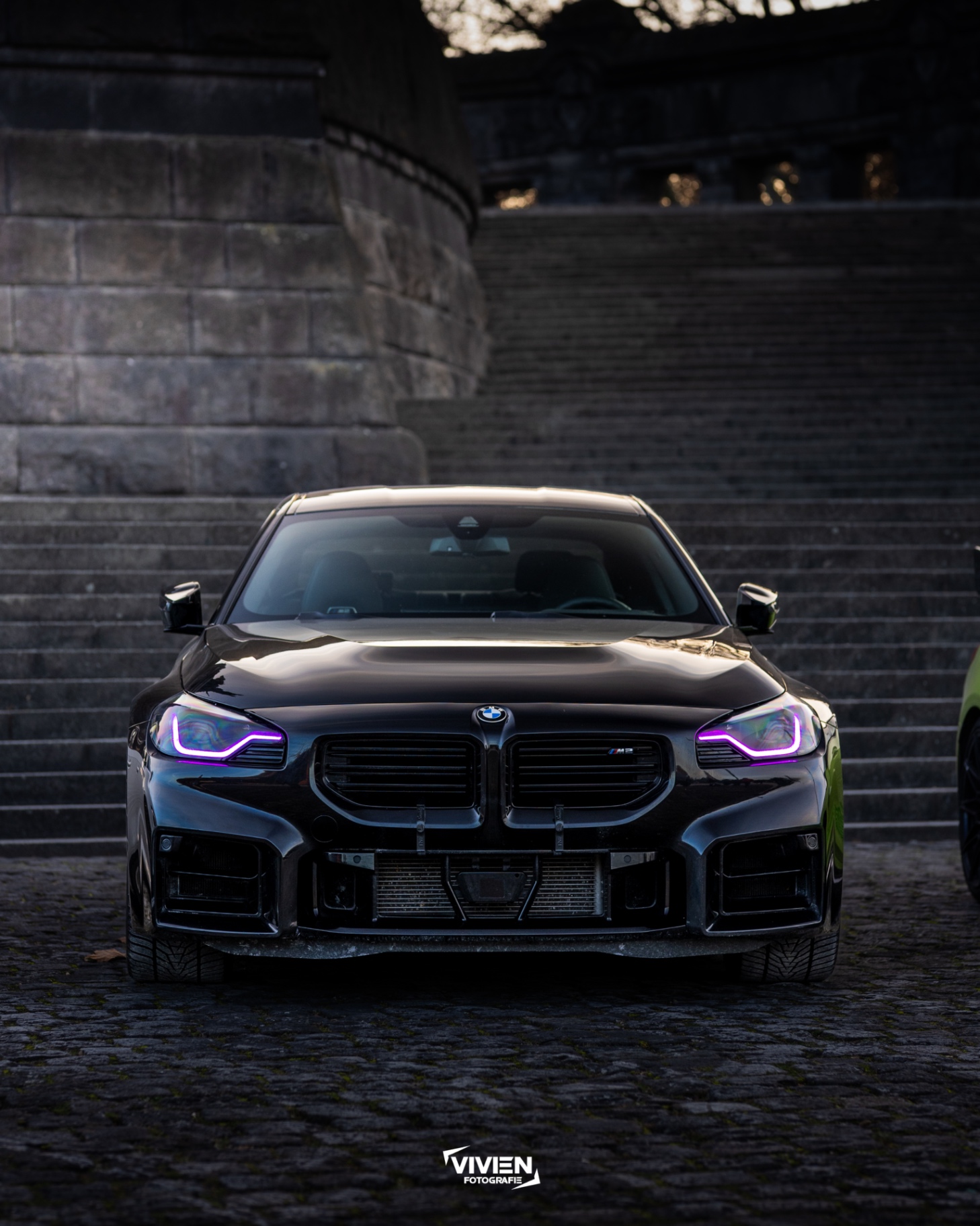 M2 · Iconic Eyes